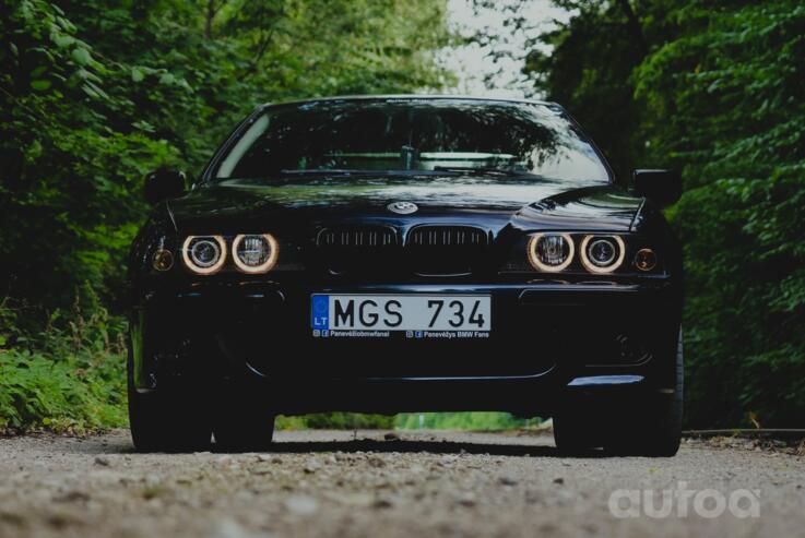 BMW 5 Series E39 Sedan 4-doors