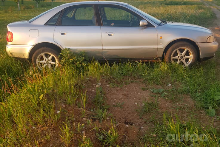 Audi A4 B5 Sedan