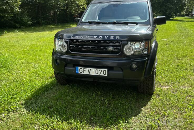 Land Rover Discovery 4 generation SUV