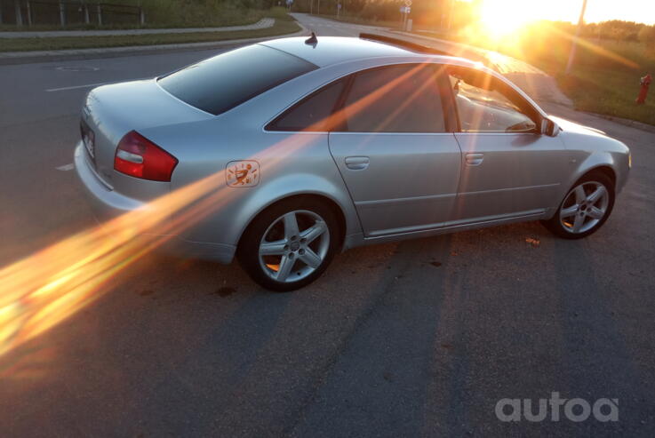 Audi A6 4B/C5 [restyling] Sedan