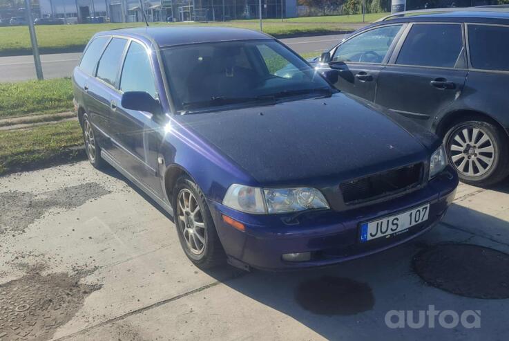 Volvo V40 1 generation [2th restyling] wagon