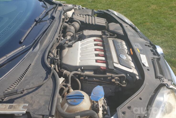 Volkswagen Golf R32 5 generation