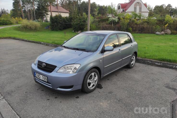 Toyota Corolla E120 Hatchback 5-doors