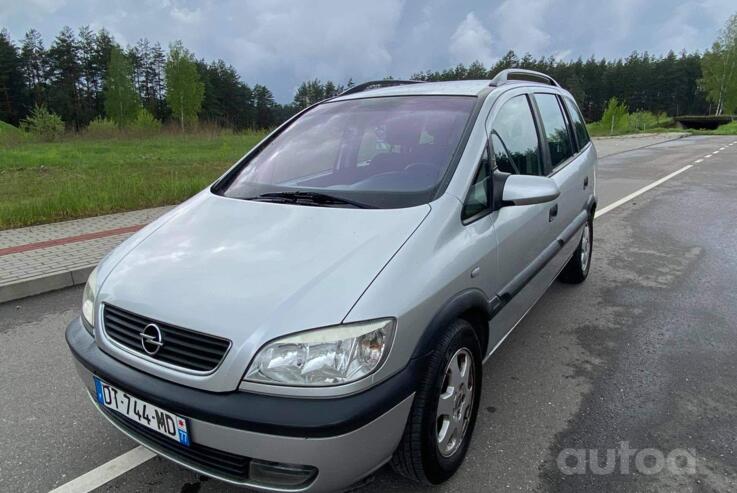 Opel Zafira A [restyling] Minivan 5-doors