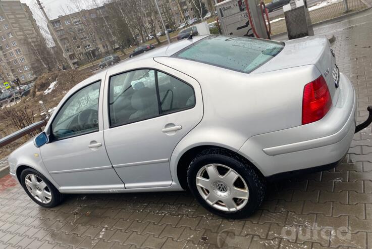 Volkswagen Bora 1 generation Sedan