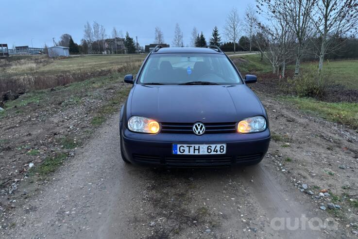Volkswagen Golf 4 generation wagon