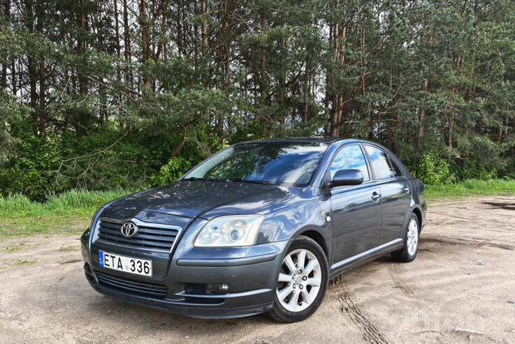 Toyota Avensis 2 generation [restyling] Sedan