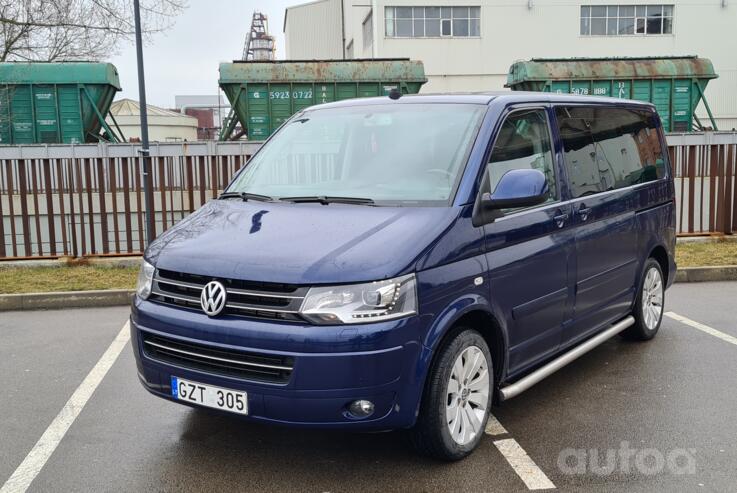 Volkswagen Multivan T5 Minivan