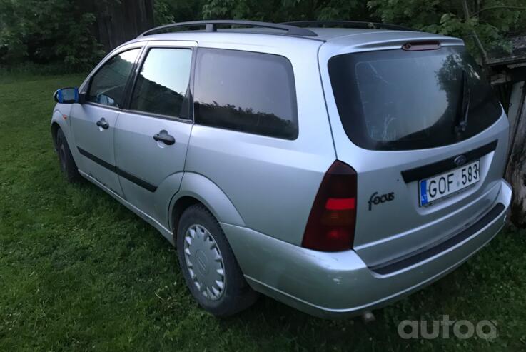 Ford Focus 1 generation wagon 5-doors