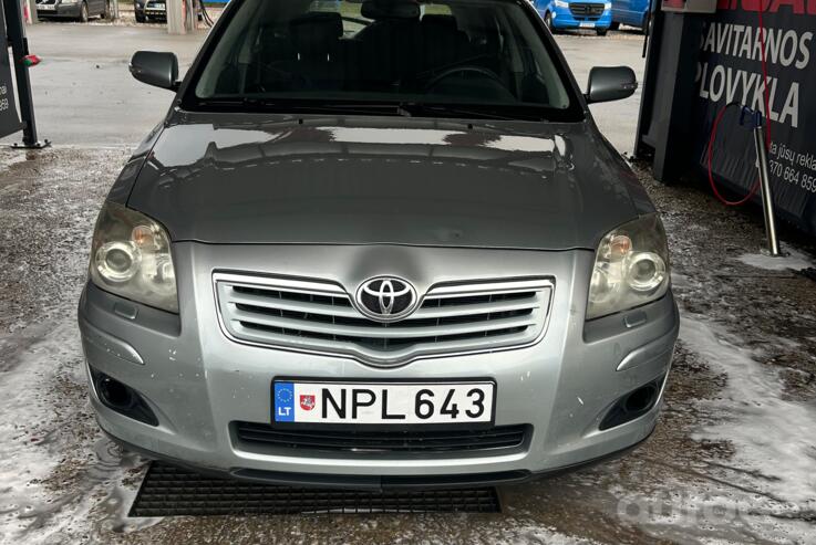 Toyota Avensis 2 generation [restyling] wagon