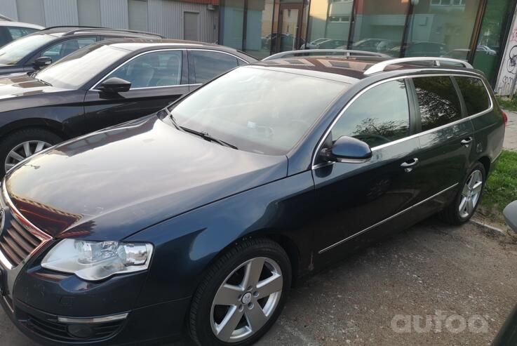 Volkswagen Passat B6 wagon 5-doors