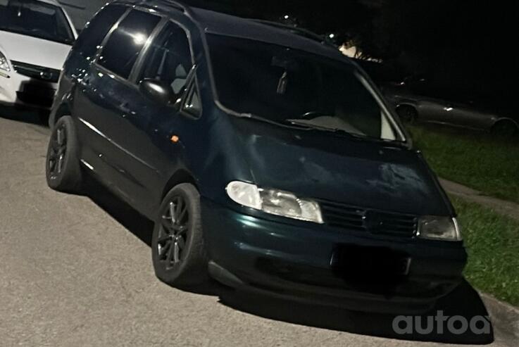 Volkswagen Sharan 1 generation Minivan 5-doors