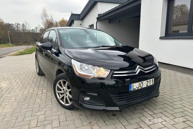 Citroen C4 2 generation Hatchback