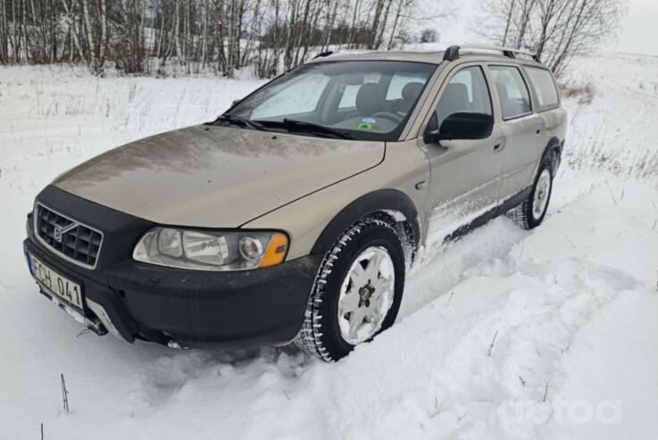 Volvo XC70 2 generation wagon