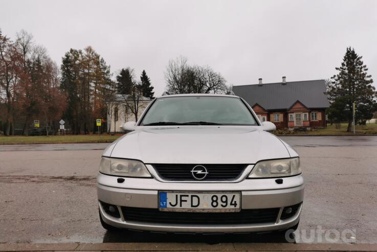 Opel Vectra B [restyling] wagon 5-doors
