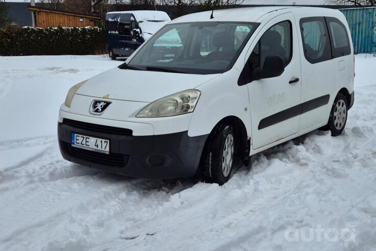 Peugeot Partner 2 generation Tepee minivan