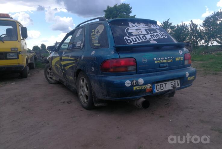 Subaru Impreza 1 generation [restyling] wagon