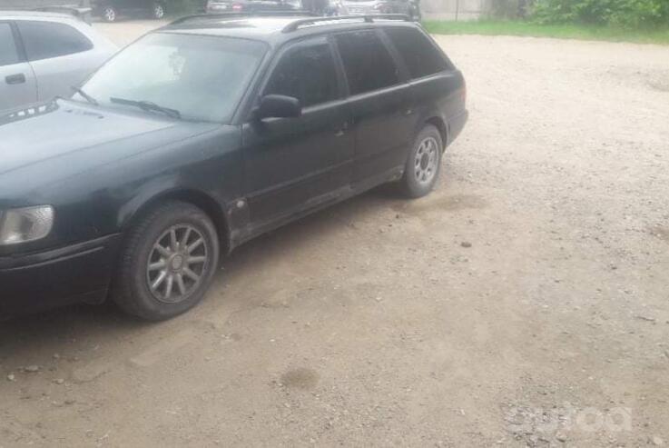 Audi A6 A4/C4 wagon