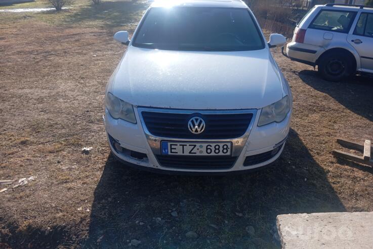 Volkswagen Passat B6 Sedan 4-doors