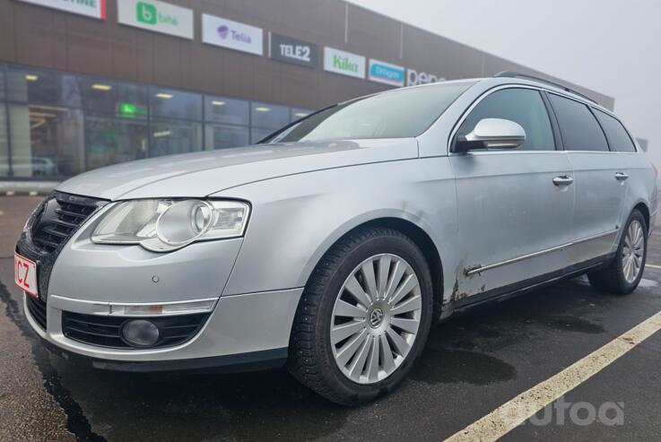 Volkswagen Passat B6 wagon 5-doors
