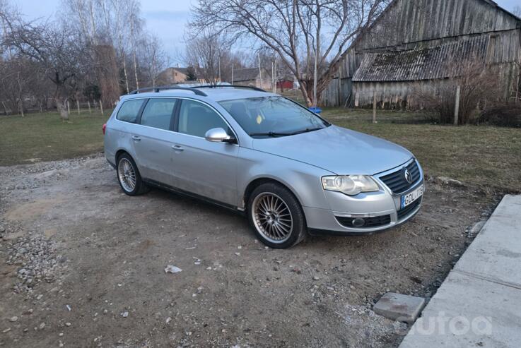 Volkswagen Passat B6 wagon 5-doors