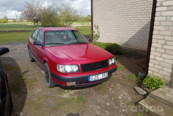 Audi 100 4A/C4 Sedan