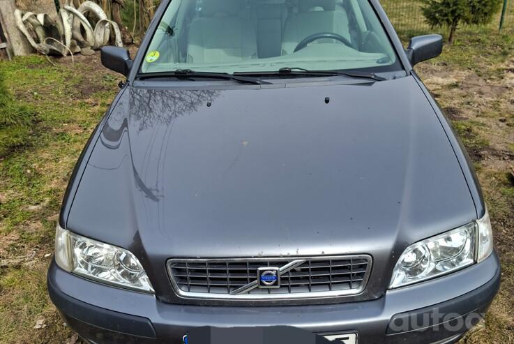 Volvo V40 1 generation [2th restyling] wagon