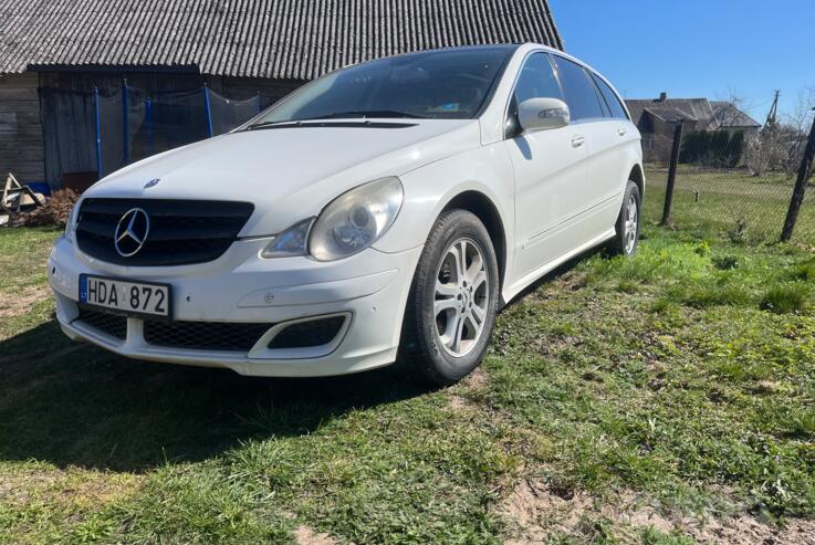 Mercedes-Benz R-Class W251 Minivan