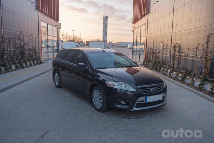 Ford Mondeo 4 generation wagon