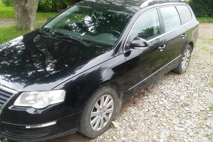 Volkswagen Passat B6 wagon 5-doors