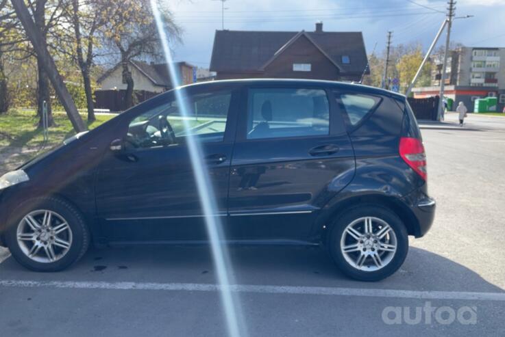 Mercedes-Benz A-Class W169 Hatchback 5-doors