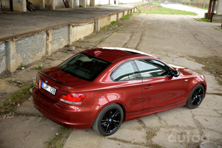 BMW 1 Series E82/E88 [2th restyling] Coupe