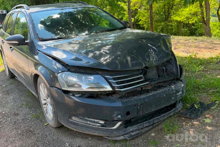 Volkswagen Passat B7 Variant wagon 5-doors