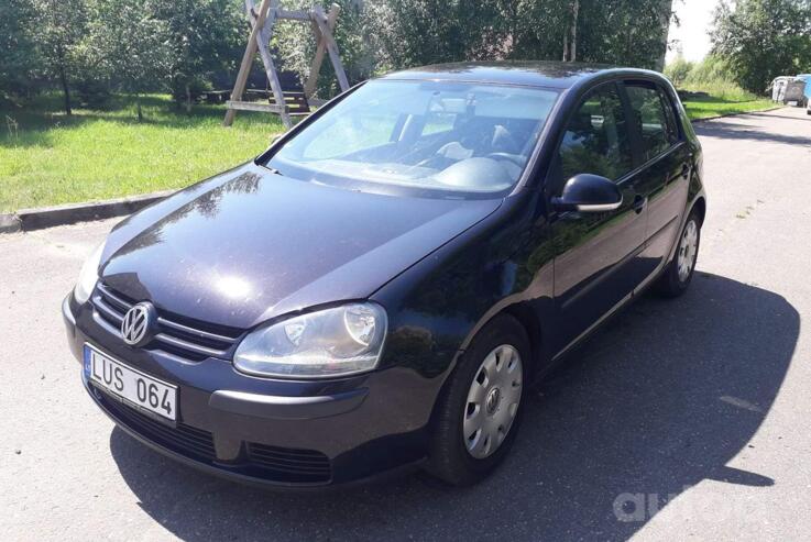 Volkswagen Golf 5 generation Hatchback 5-doors