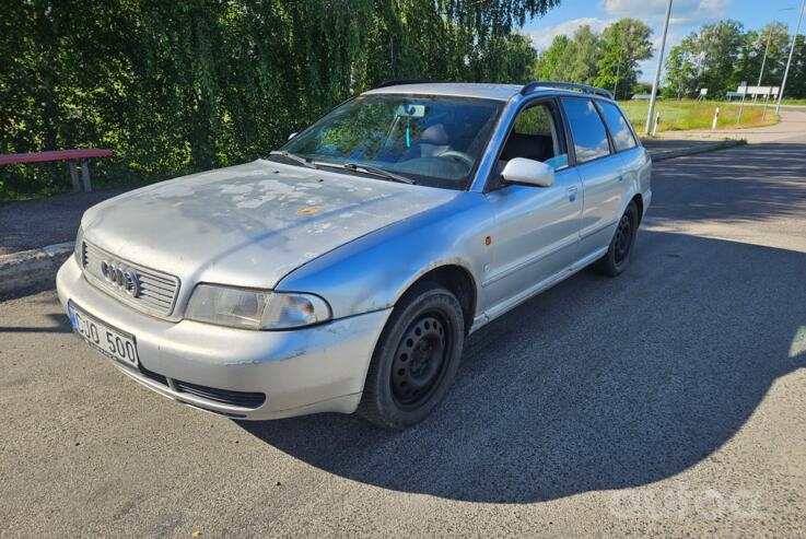 Audi A4 B5 Avant wagon 5-doors