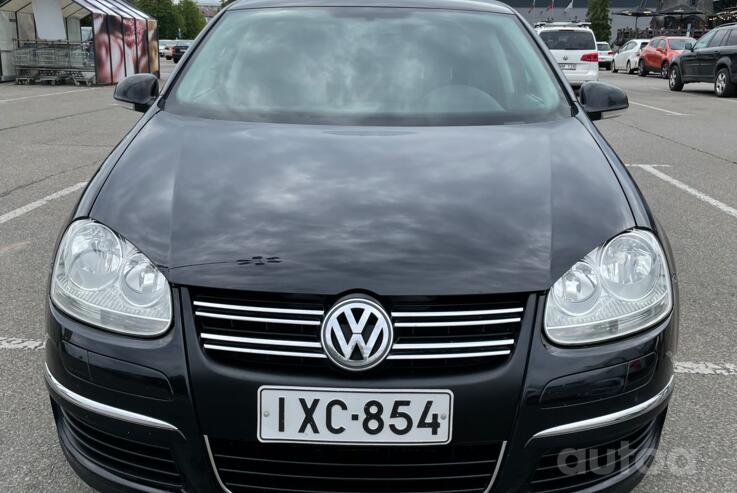 Volkswagen Jetta 5 generation Sedan 4-doors