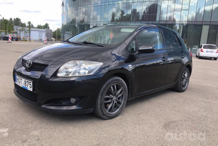 Toyota Auris 1 generation Hatchback 5-doors