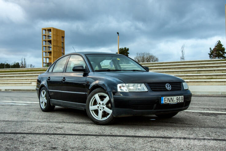 Volkswagen Passat B5 Sedan 4-doors