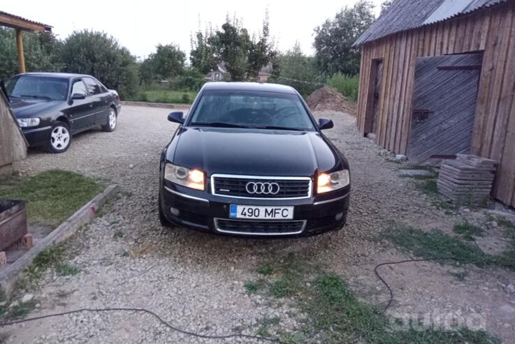 Audi A8 D3/4E Sedan