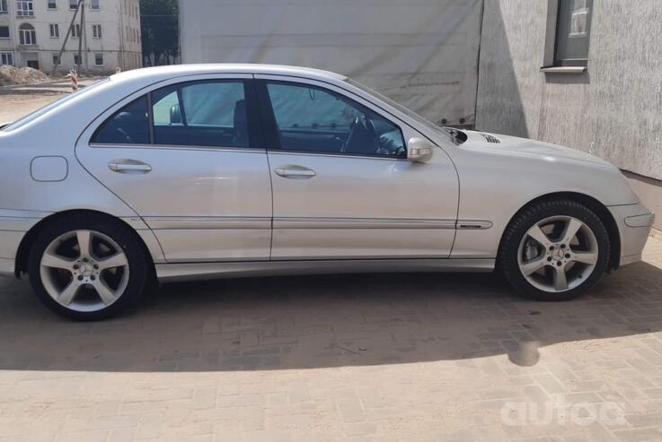 Mercedes-Benz C-Class W203/S203/CL203 [restyling] Sedan 4-doors