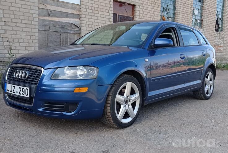 Audi A3 8P/8PA [restyling] Sportback hatchback 5-doors