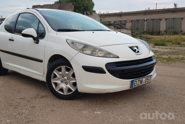 Peugeot 207 1 generation Hatchback 3-doors