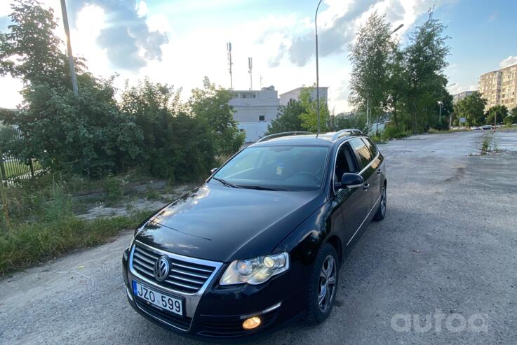 Volkswagen Passat B6 wagon 5-doors