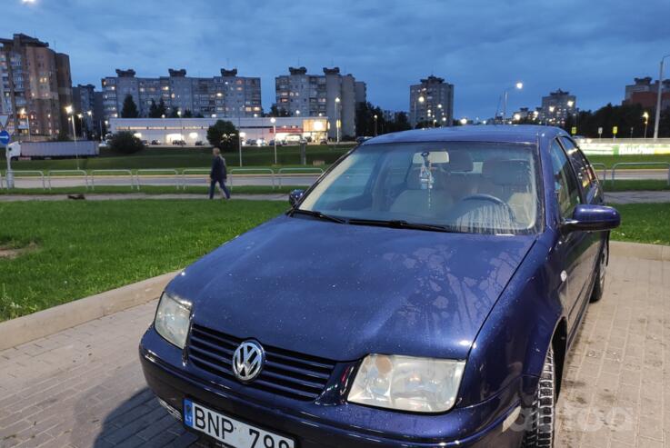Volkswagen Jetta 4 generation Sedan