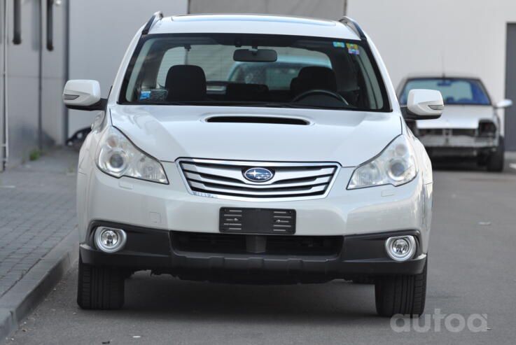 Subaru Outback 4 generation wagon