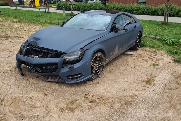 Mercedes-Benz CLS-Class C218/X218 Sedan 4-doors