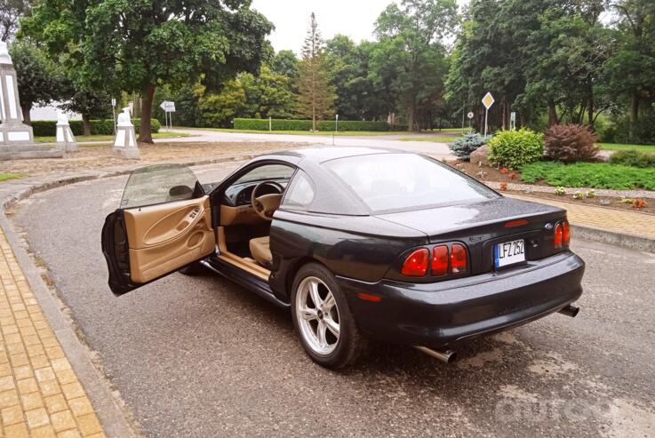 Ford Mustang 4 generation Coupe