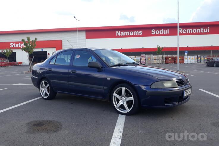 Mitsubishi Carisma 1 generation [restyling] Liftback