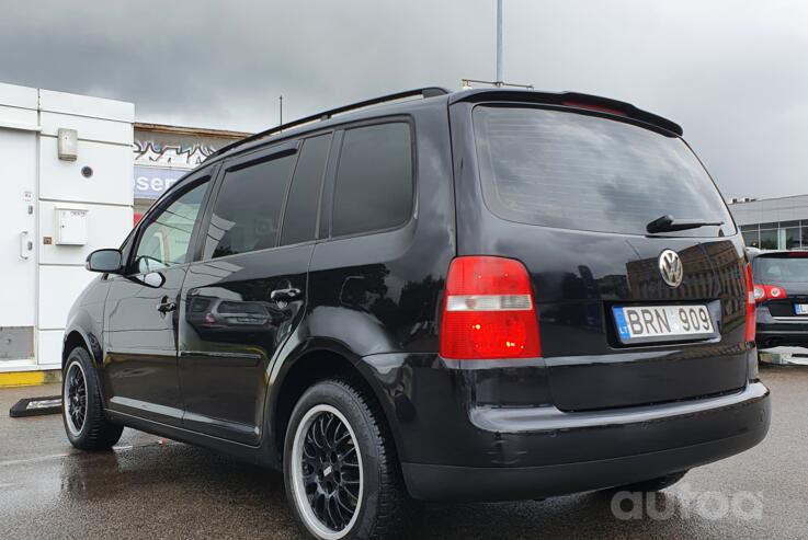 Volkswagen Touran 1 generation Minivan