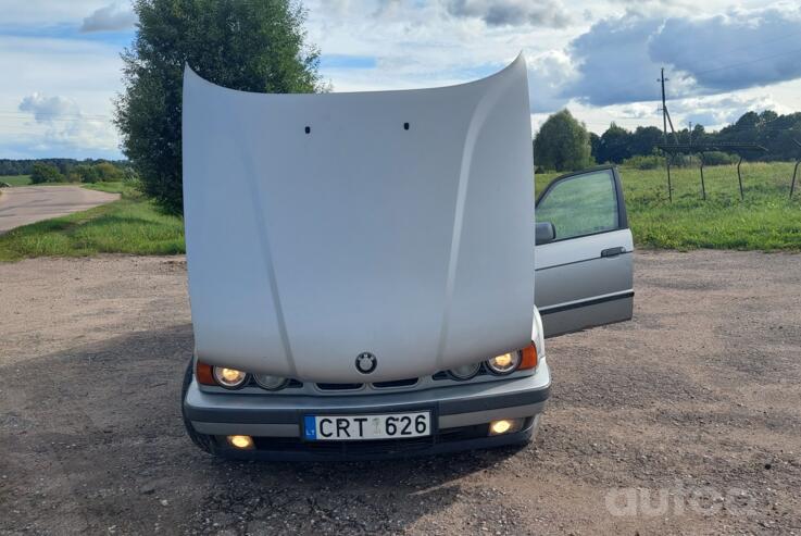 BMW 5 Series E34 Touring wagon